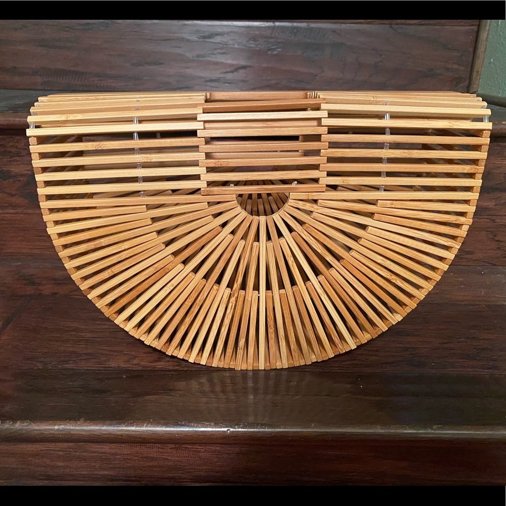 Cult Gaia Ark clutch